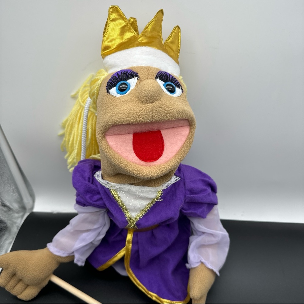 Melissa and Doug Princess Queen Hand Puppet Purple Dress Blonde 17" Catherine